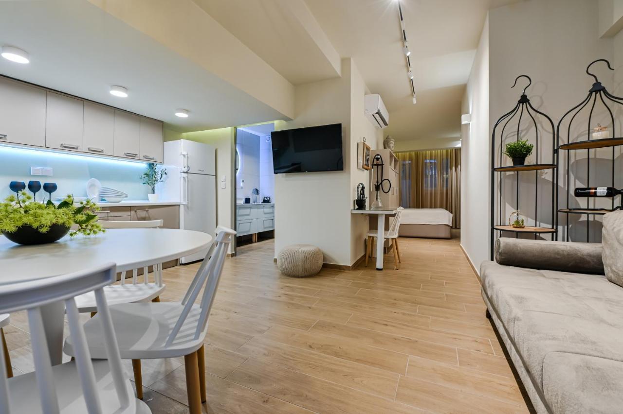סלוניקי Blackhaus Apartments מראה חיצוני תמונה