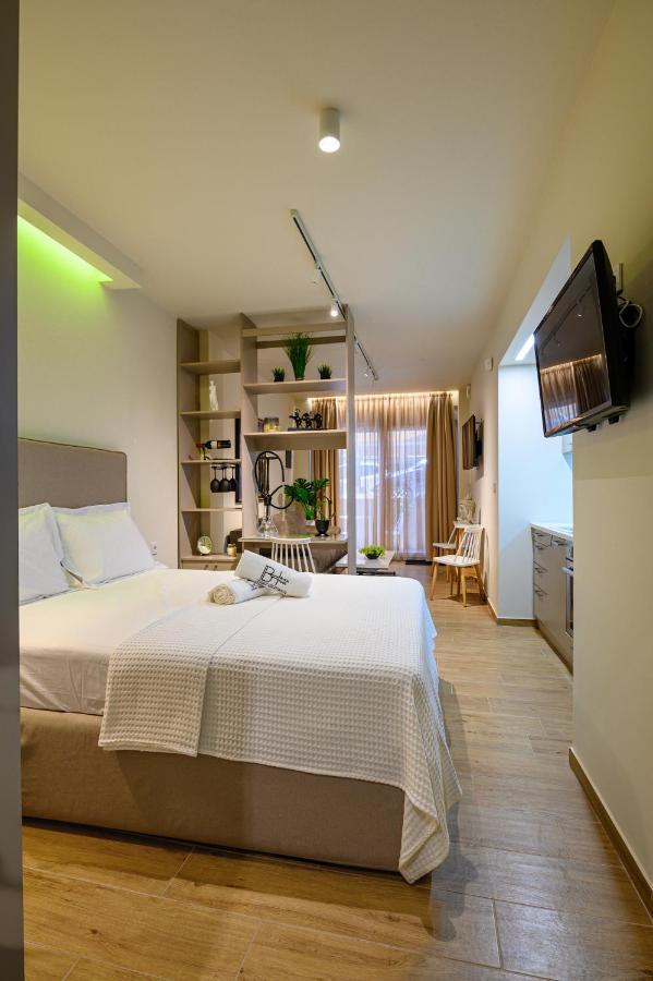 סלוניקי Blackhaus Apartments מראה חיצוני תמונה